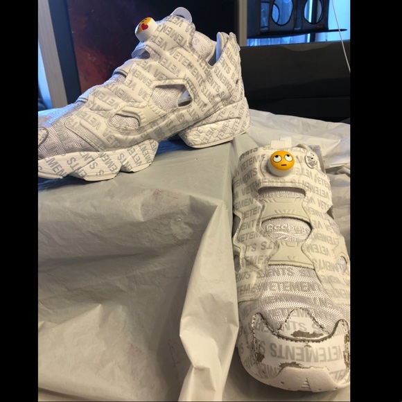 Vetements Logo Reebok White Emoji SIZE US 13 - Picture 3 of 14
